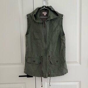 St. Tropez West Sleeveless Linen Top